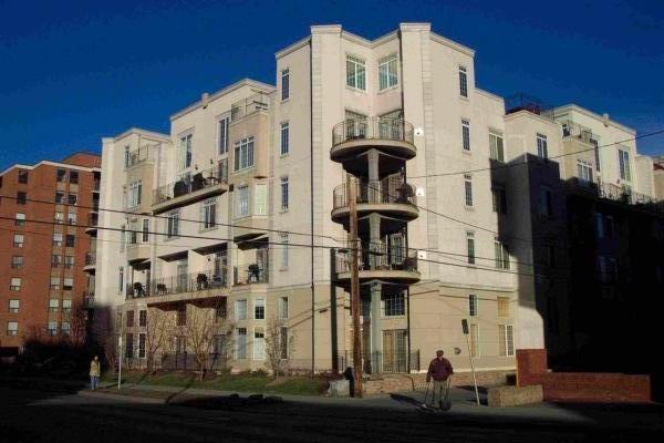 Calgary 2 bedrooms Condo Unit for rent. Property photo: 58182-1