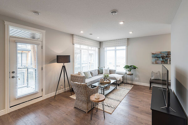 Calgary 3 bedrooms Townhouse for rent. Property photo: 582014-2