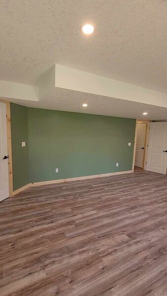 Diamond Valley 1 bedroom Basement for rent. Property photo: 582907-2
