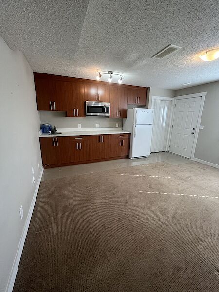 Airdrie 1 bedroom Basement for rent. Property photo: 584656-2