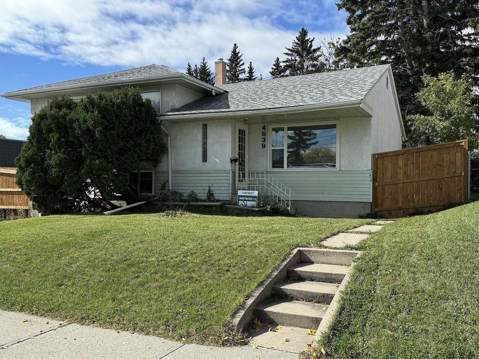 Calgary 4 bedrooms House for rent. Property photo: 584674-1