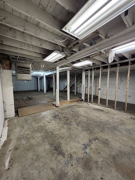 Calgary studio Apartment for rent. Property photo: 584900-3