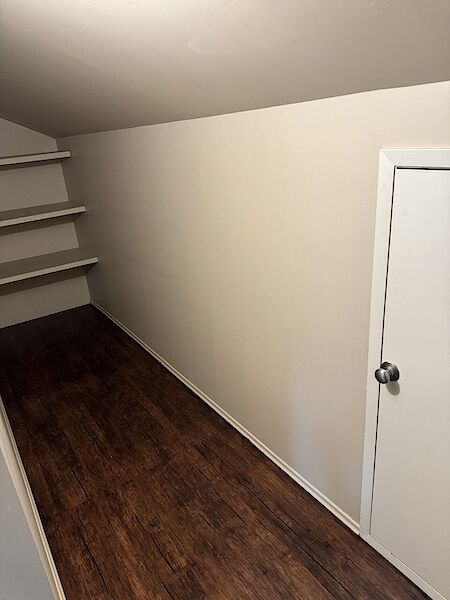 Edmonton 2 bedrooms Condo Unit for rent. Property photo: 585652-3