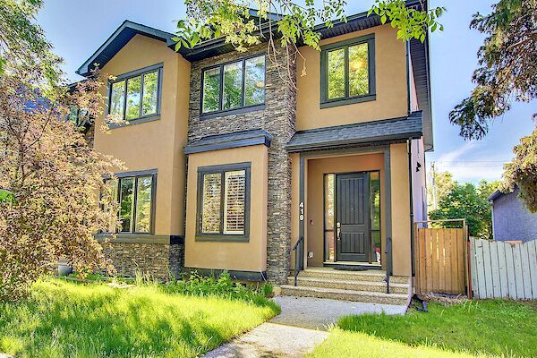 Calgary 4 bedrooms House for rent. Property photo: 585797-2