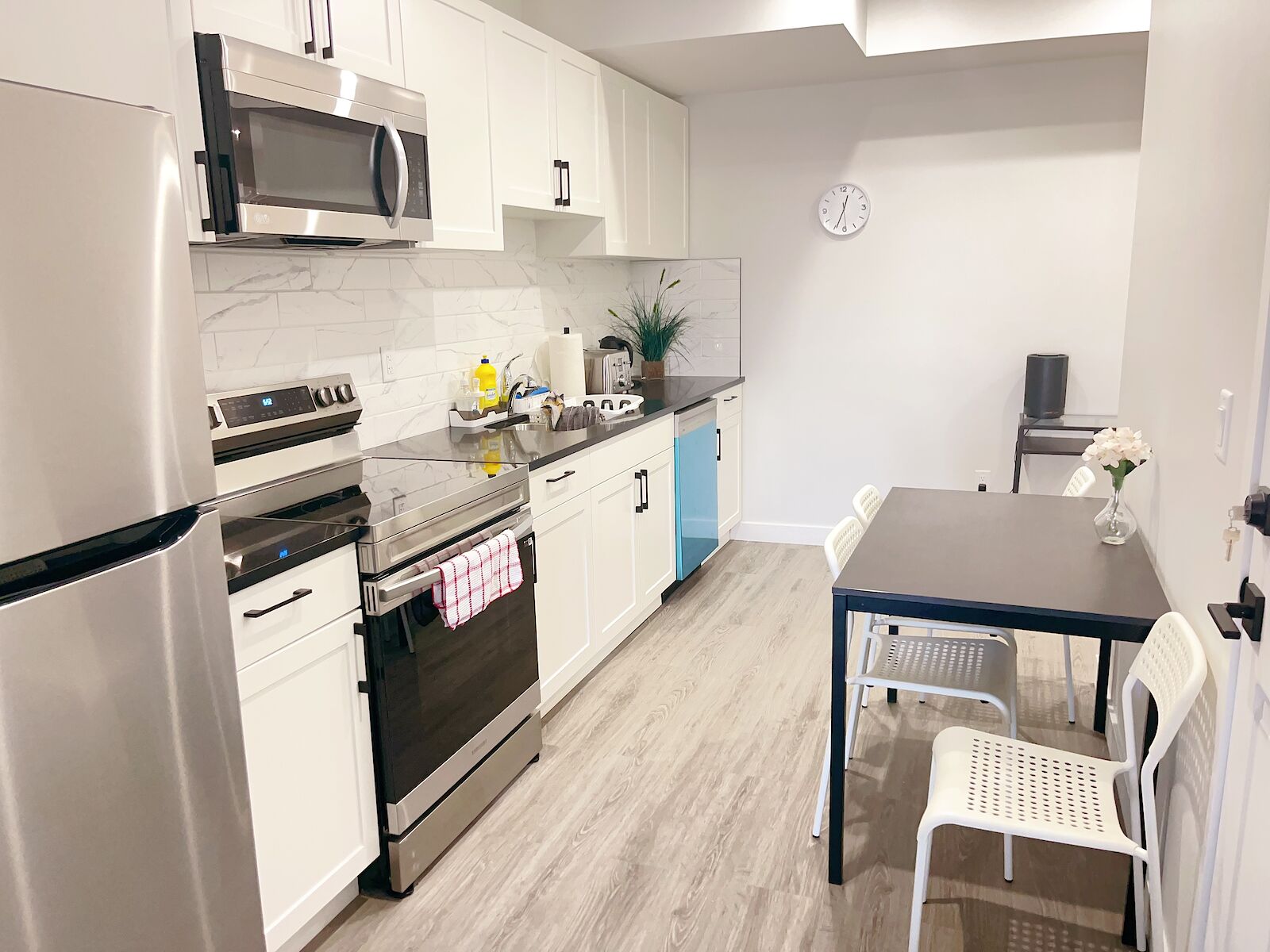 Edmonton 1 bedroom Basement for rent. Property photo: 586667-1