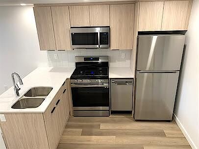 Edmonton 1 bedroom Basement for rent. Property photo: 586952-2