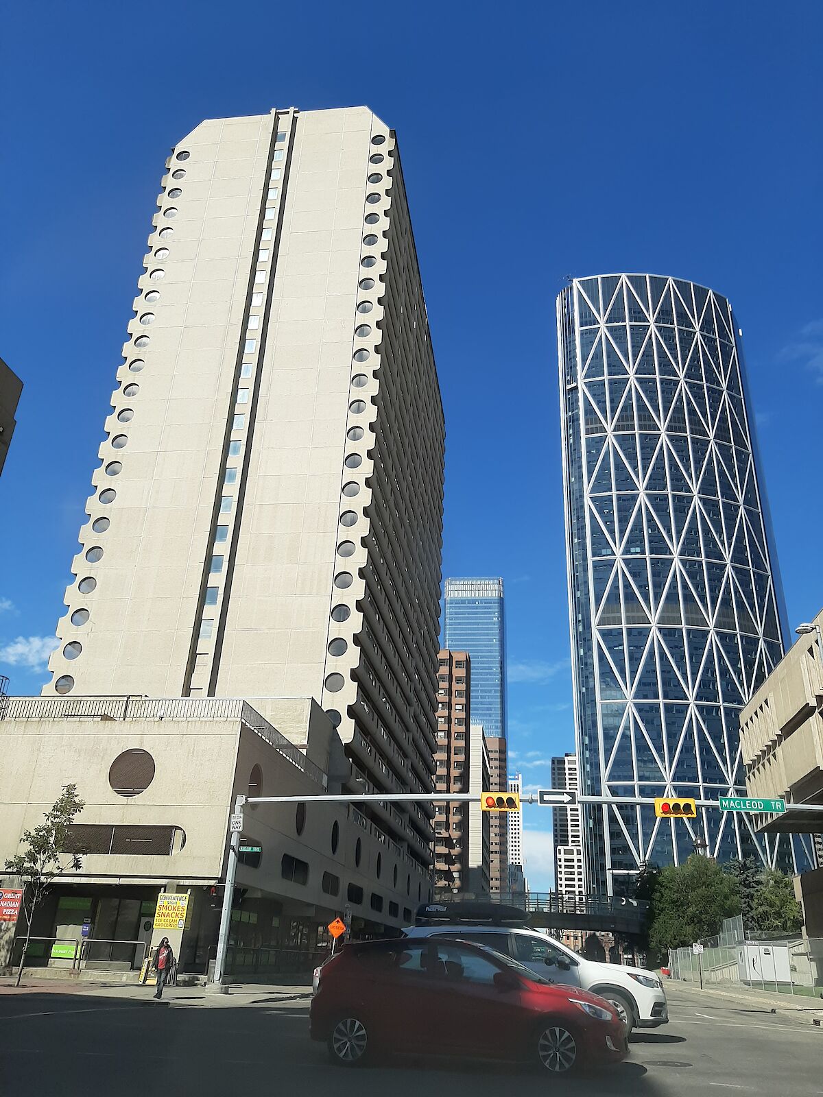 Calgary 1 bedroom Condo Unit for rent. Property photo: 587089-1