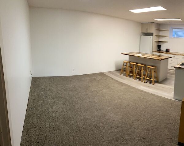 Calgary 2 bedrooms Basement for rent. Property photo: 587341-2