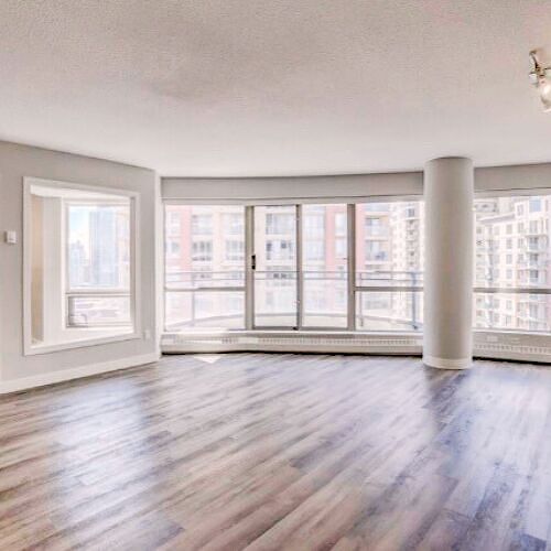 Calgary 2 + Den bedrooms Condo Unit for rent. Property photo: 587877-3