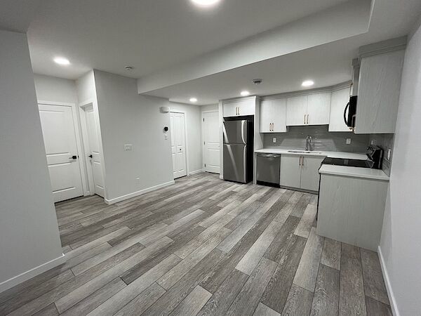 Calgary 2 bedrooms Basement for rent. Property photo: 588747-2