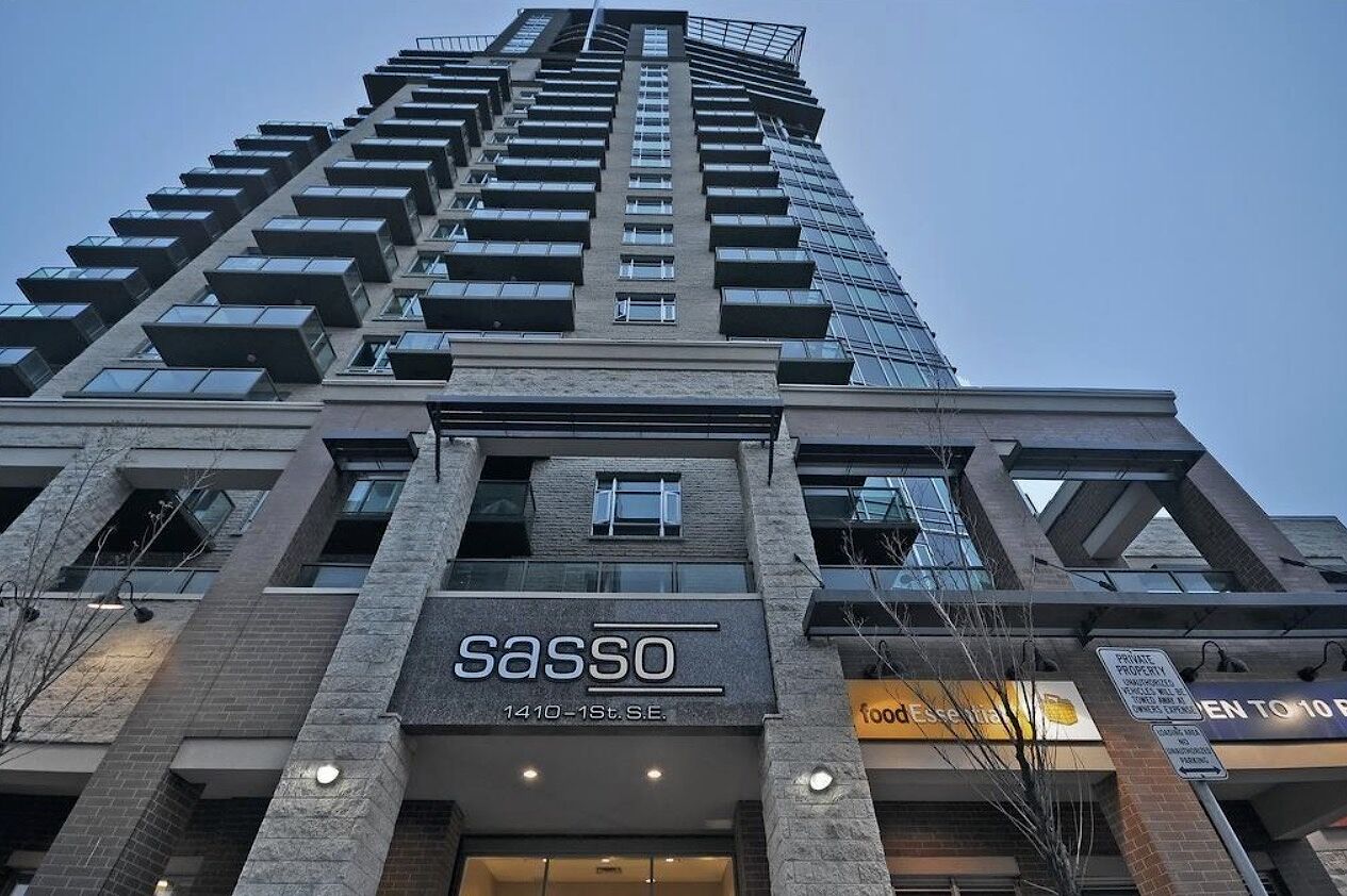 Calgary 1 bedroom Condo Unit for rent. Property photo: 588847-1