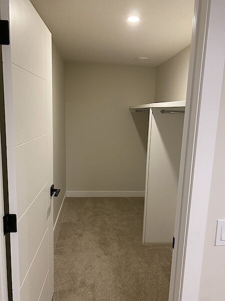 Calgary 2 bedrooms Basement for rent. Property photo: 590020-2