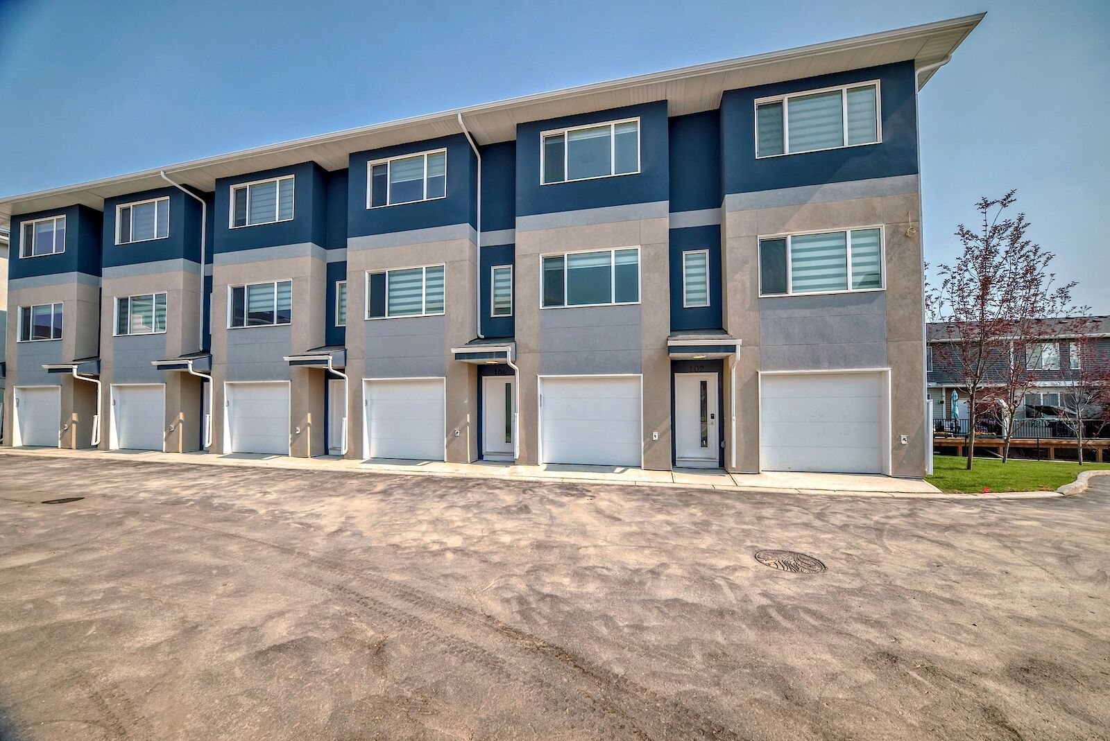Calgary 3 bedrooms Townhouse for rent. Property photo: 590613-1