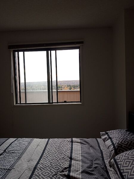 Calgary 2 bedrooms Condo Unit for rent. Property photo: 590625-3