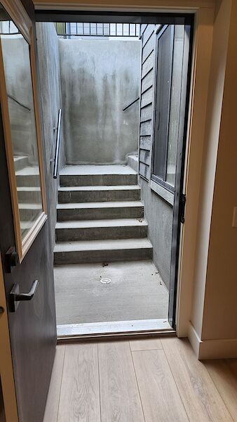 Kelowna 1 bedroom Basement for rent. Property photo: 590925-2
