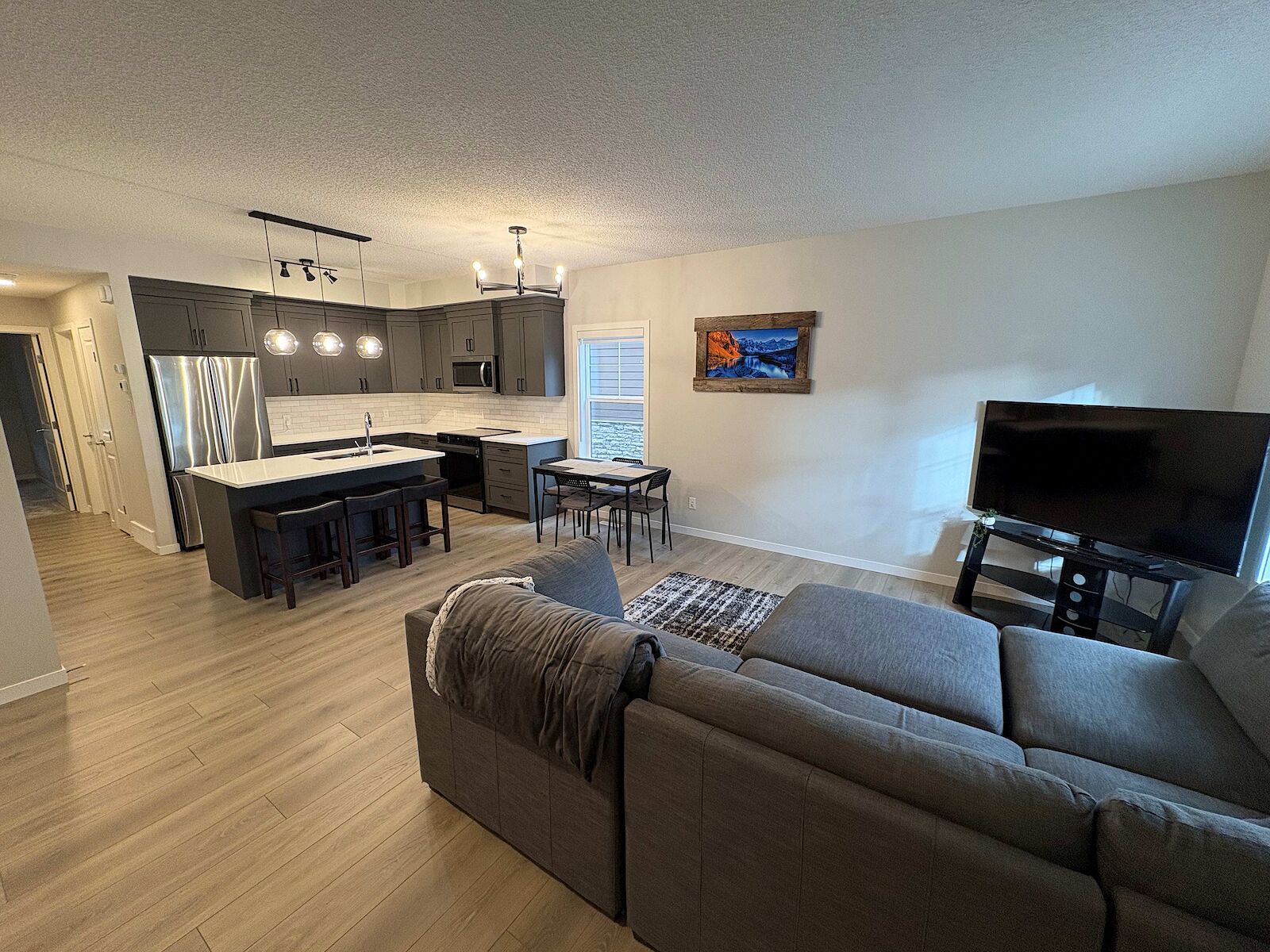 Cochrane 1 bedroom Townhouse for rent. Property photo: 590931-1