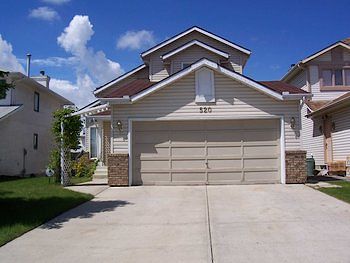 The+front Calgary 1 bedroom Basement for rent. Property photo: 5911-2