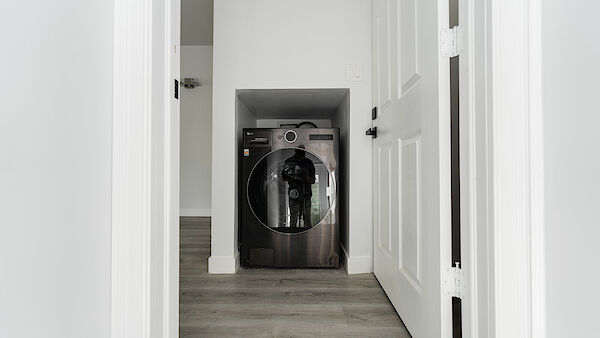 Calgary 2 bedrooms Duplex for rent. Property photo: 591761-3