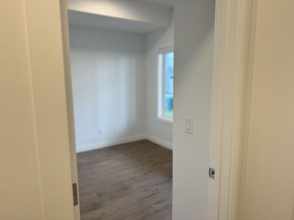 Chestermere 4 bedrooms Townhouse for rent. Property photo: 591858-3