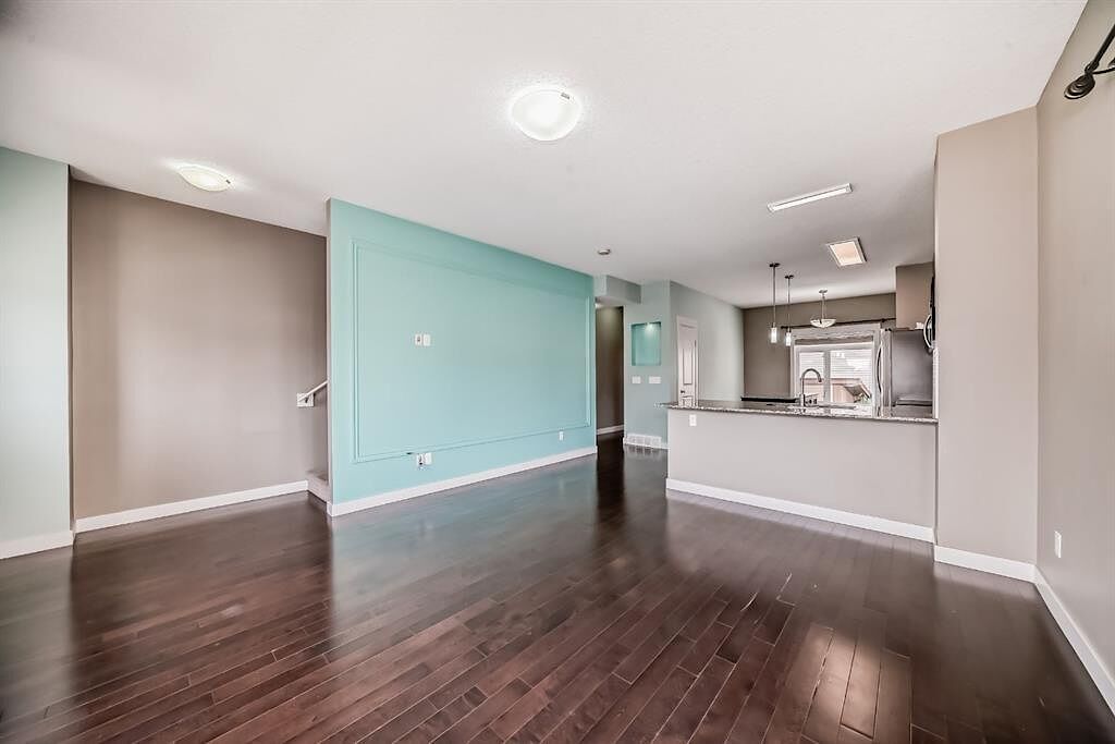 Calgary 3 + Den bedrooms Townhouse for rent. Property photo: 592820-1