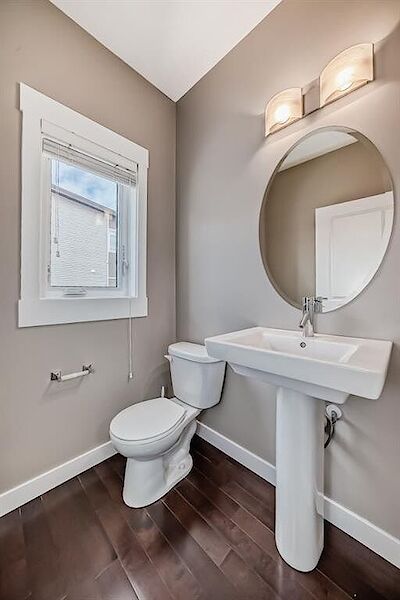 Calgary 3 + Den bedrooms Townhouse for rent. Property photo: 592820-3