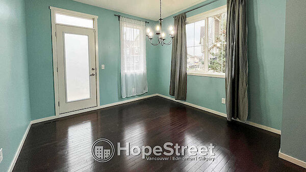 Edmonton 3 bedrooms Townhouse for rent. Property photo: 593034-3