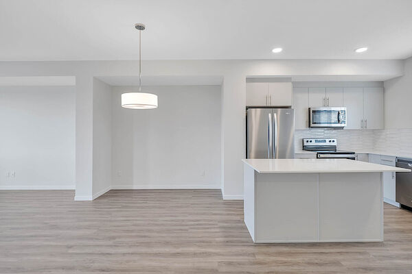 Leduc 3 bedrooms Townhouse for rent. Property photo: 593336-2