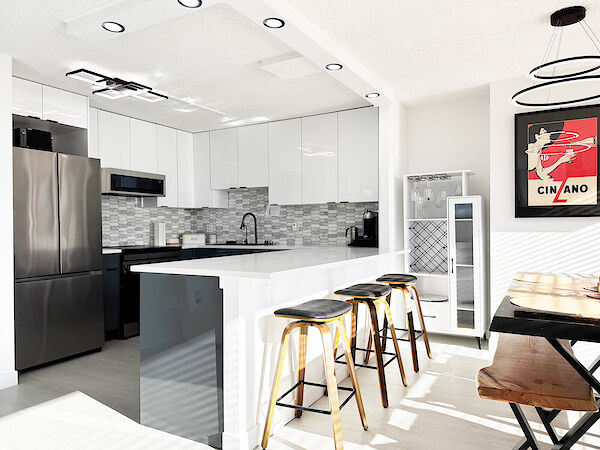 Calgary 2 bedrooms Condo Unit for rent. Property photo: 594467-3