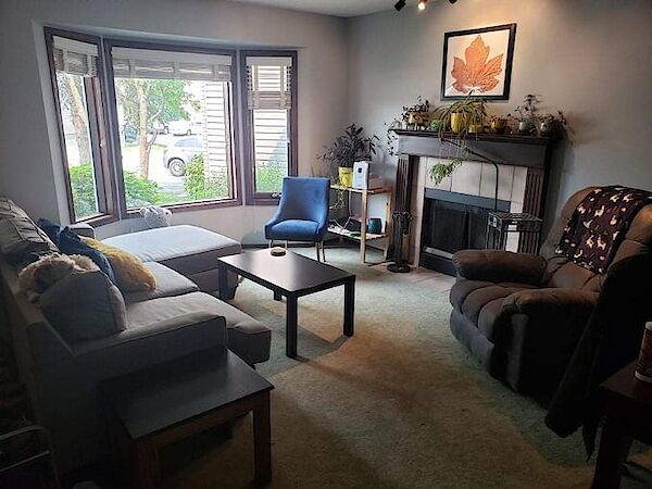 Calgary 3 bedrooms Townhouse for rent. Property photo: 595550-2
