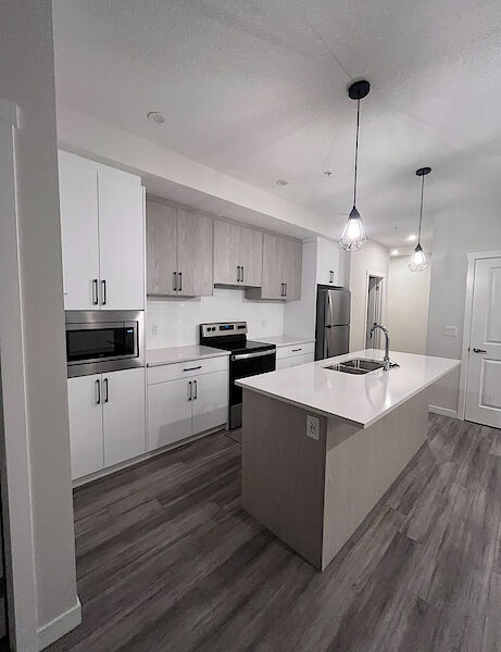 Calgary 2 bedrooms Condo Unit for rent. Property photo: 595730-2