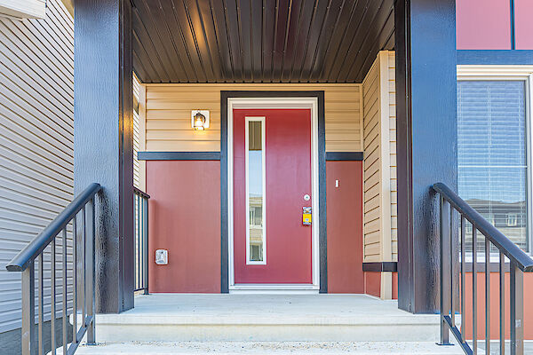 Edmonton 3 bedrooms Main Floor for rent. Property photo: 597540-2