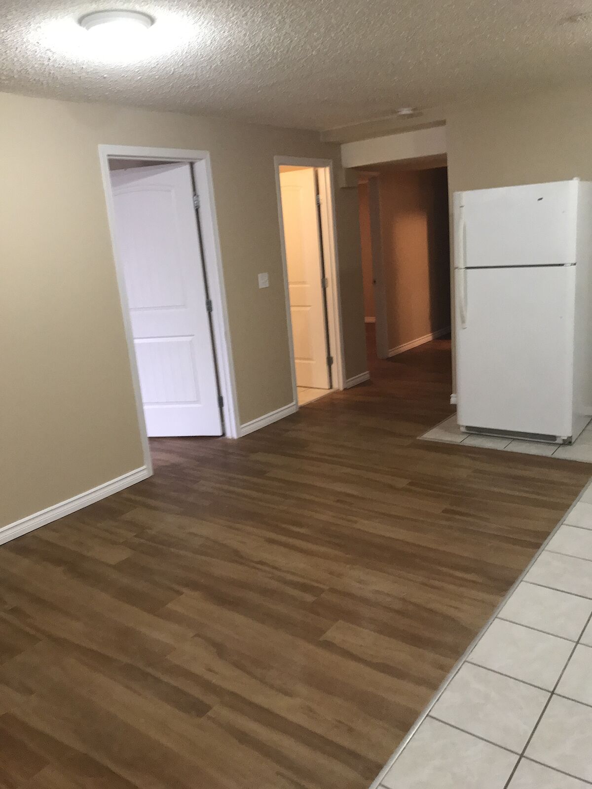 Calgary 2 bedrooms Basement for rent. Property photo: 597773-1