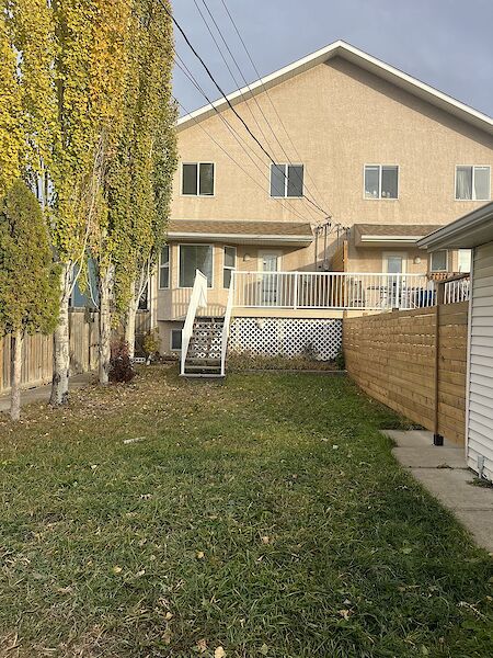 Edmonton 3 bedrooms Duplex for rent. Property photo: 598509-2