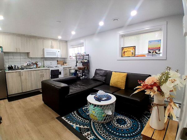 Calgary 1 bedroom Basement for rent. Property photo: 599217-2