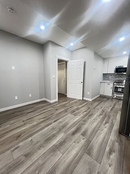Calgary 1 bedroom Basement for rent. Property photo: 599340-2
