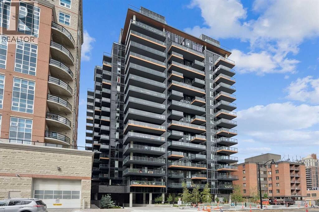Calgary 2 + Den bedrooms Condo Unit for rent. Property photo: 600583-1
