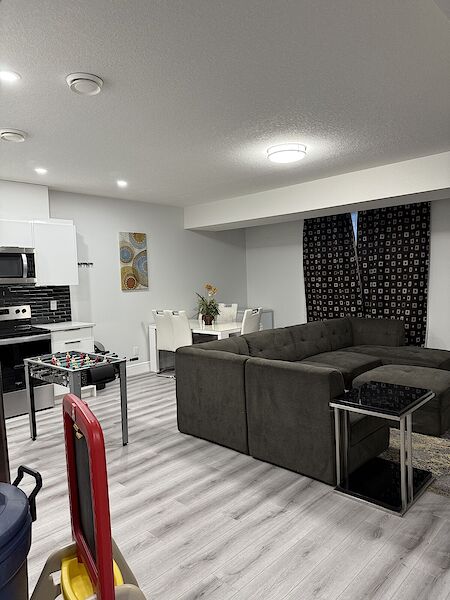 Edmonton 2 bedrooms Basement for rent. Property photo: 601084-3