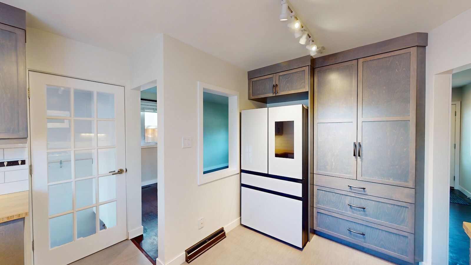 Calgary 3 bedrooms House for rent. Property photo: 601539-1