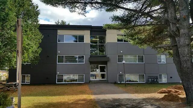 Deep River 2 bedrooms Apartment for rent. Property photo: 602055-1