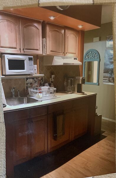 Calgary 1 bedroom Room For Rent for rent. Property photo: 602901-3