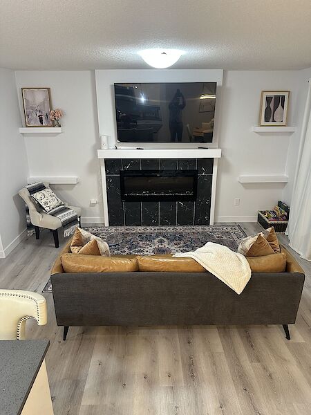 Edmonton 3 bedrooms Main Floor for rent. Property photo: 602961-3