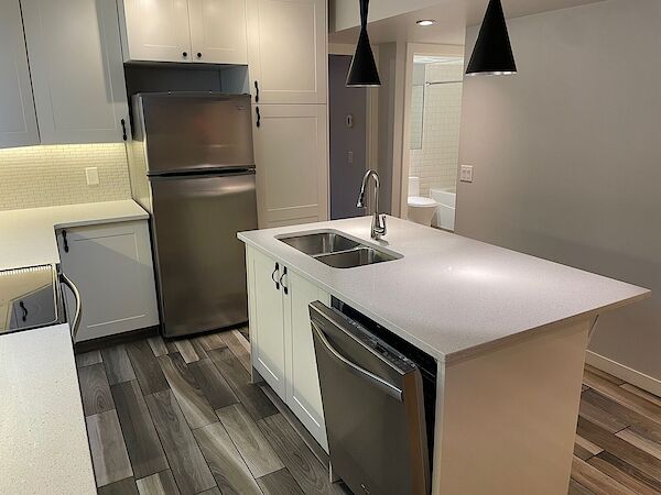 Cochrane 1 bedroom Basement for rent. Property photo: 603810-2