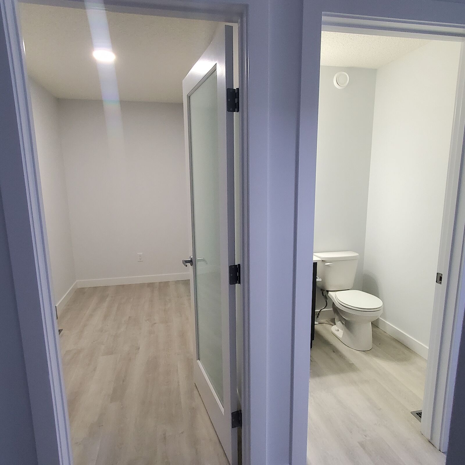 Edmonton 3 + Den bedrooms Duplex for rent. Property photo: 604376-1