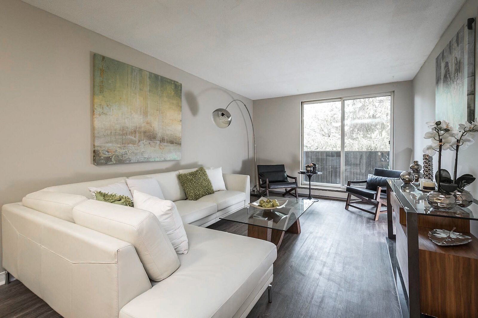 Hanover 2 bedrooms Apartment for rent. Property photo: 605376-1