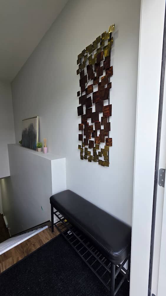 Calgary 2 bedrooms Basement for rent. Property photo: 605478-1