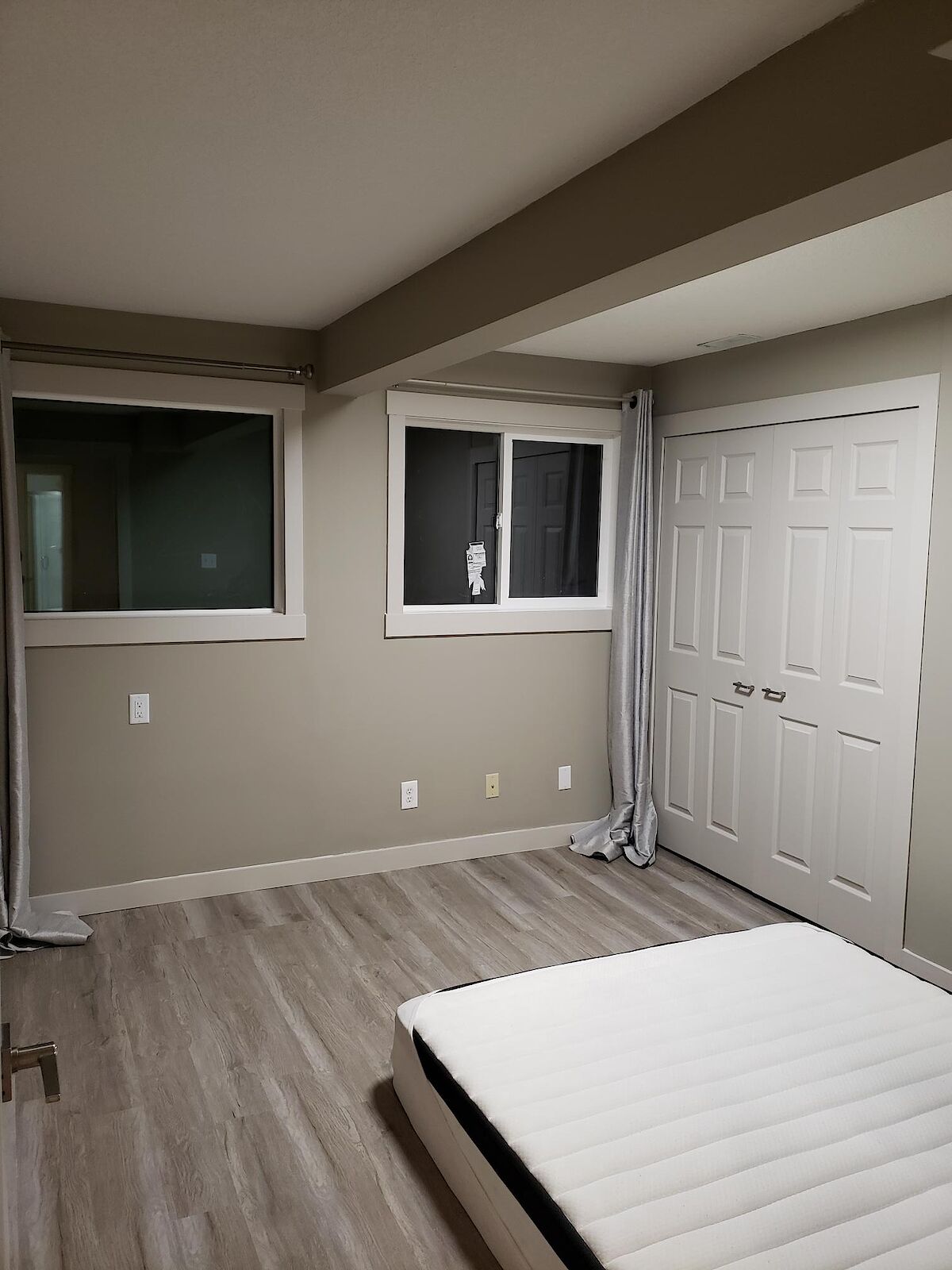 Chestermere 1 bedroom Basement for rent. Property photo: 605780-1