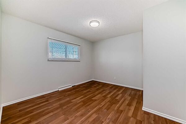 Calgary 3 bedrooms Main Floor for rent. Property photo: 607274-3