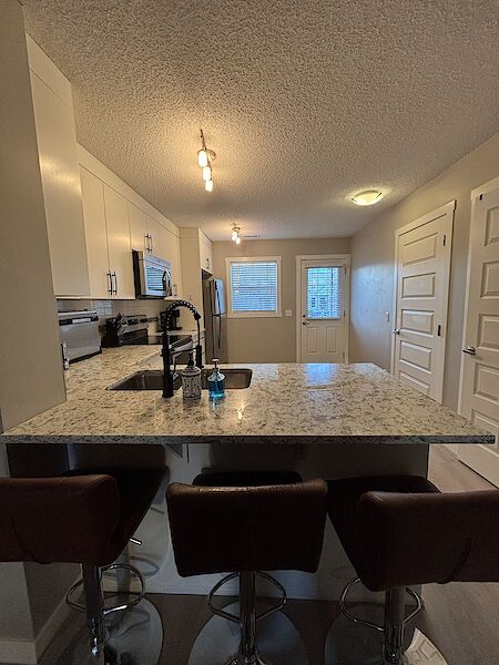 Calgary 2 bedrooms Townhouse for rent. Property photo: 607436-3
