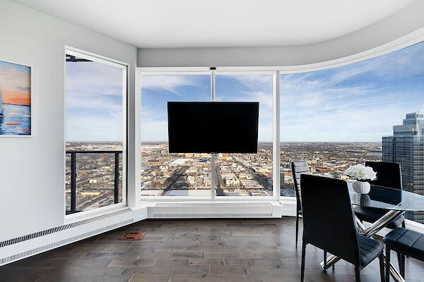 Edmonton 2 bedrooms Condo Unit for rent. Property photo: 607776-3