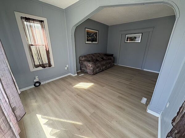 Calgary 3 bedrooms Main Floor for rent. Property photo: 607817-2